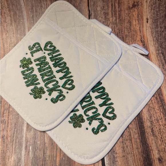 Other - NEW St. Patrick's Day Pot Holders Item #PHK7328